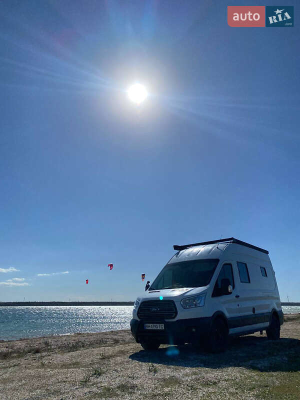 Будинок на колесах Ford Transit 2015 в Одесі