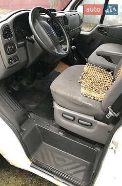 Грузовой фургон Ford Transit 2005 в 