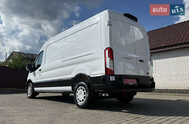 Грузовой фургон Ford Transit 2020 в 
