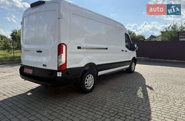 Грузовой фургон Ford Transit 2020 в 