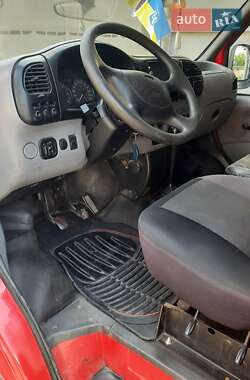 Микроавтобус Ford Transit 2000 в 