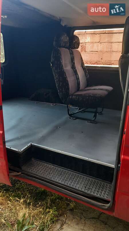 Микроавтобус Ford Transit 2000 в Южноукраинске