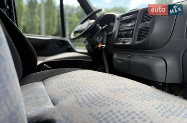 Микроавтобус Ford Transit 2005 в 