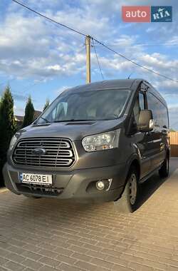 Грузовой фургон Ford Transit 2015 в Маневичах