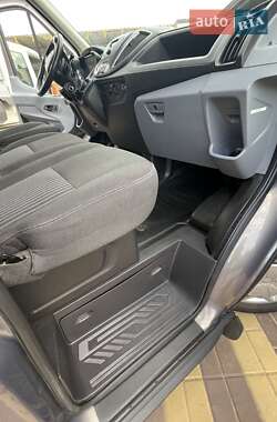 Грузовой фургон Ford Transit 2015 в 