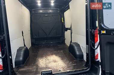 Грузовой фургон Ford Transit 2019 в 
