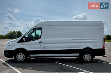 Грузовой фургон Ford Transit 2021 в 