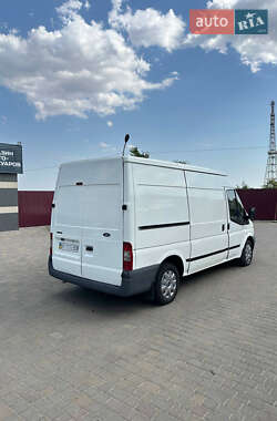 Грузовой фургон Ford Transit 2006 в 