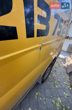 Грузовой фургон Ford Transit 2012 в 