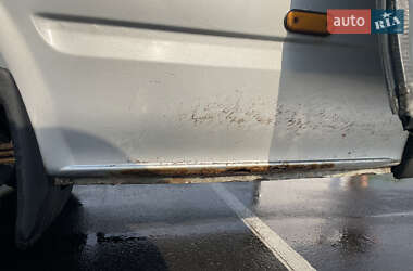 Грузовой фургон Ford Transit 2011 в 