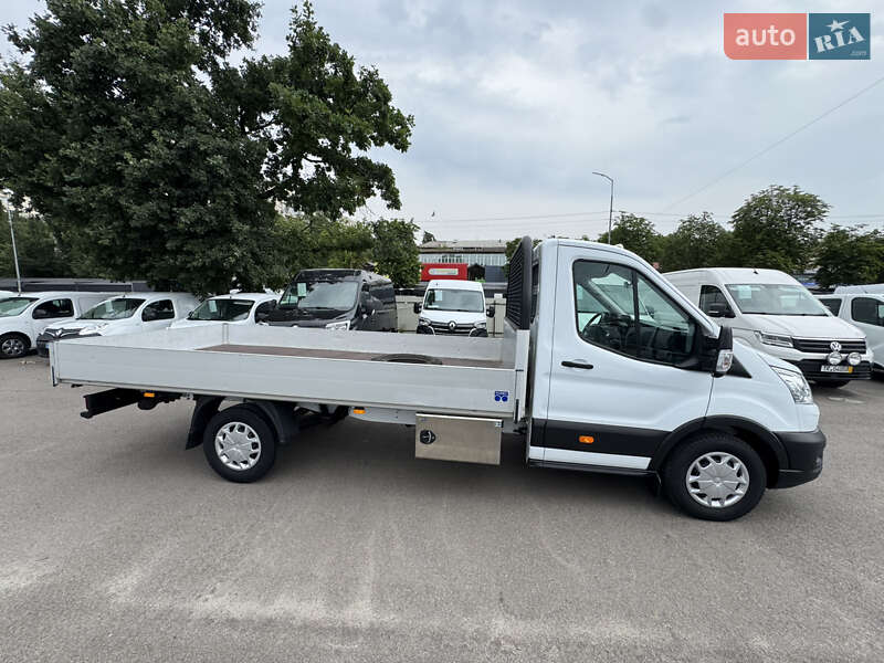 Ford Transit 2020