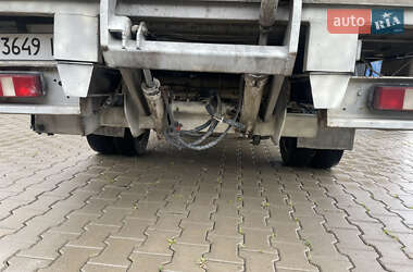 Грузовой фургон Ford Transit 2001 в 