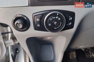 Грузовой фургон Ford Transit 2019 в 