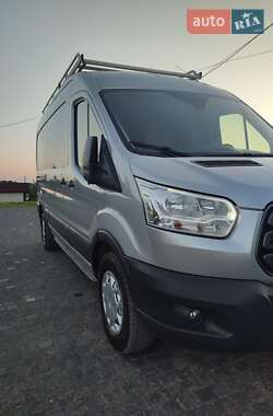 Грузовой фургон Ford Transit 2019 в 