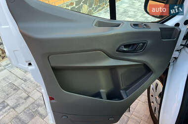 Грузовой фургон Ford Transit 2020 в 