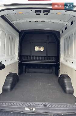 Микроавтобус Ford Transit 2018 в 