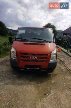 Ford Transit 2012
