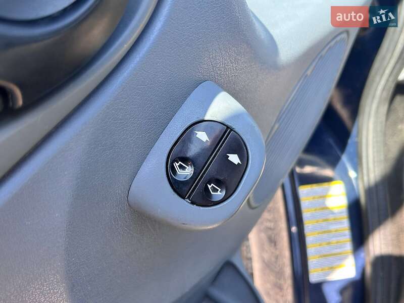 Вантажний фургон Ford Transit 2012 в Одесі