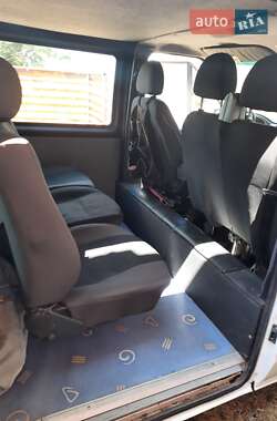 Микроавтобус Ford Transit 2006 в 