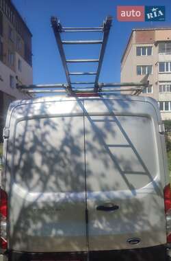 Грузовой фургон Ford Transit 2019 в 