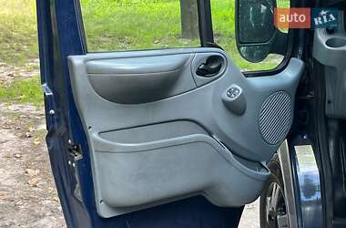Грузовой фургон Ford Transit 2010 в 