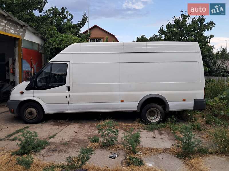 Грузовой фургон Ford Transit 2008 в 