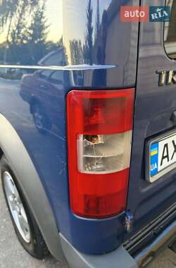 Грузовой фургон Ford Transit 2005 в 