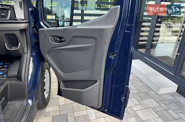Грузовой фургон Ford Transit 2021 в 