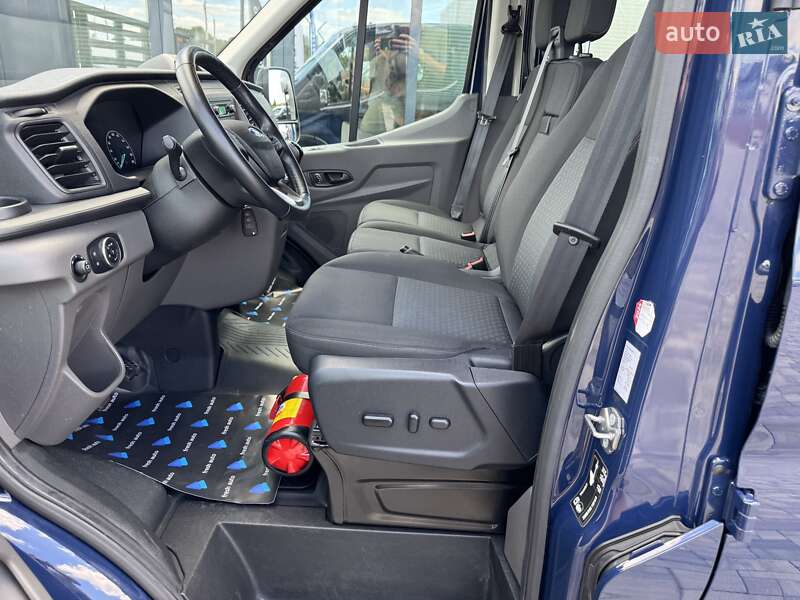 Грузовой фургон Ford Transit 2021 в Ровно