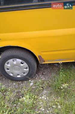 Микроавтобус Ford Transit 2004 в 