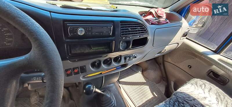 Вантажопасажирський фургон Ford Transit 1996 в Кривому Розі