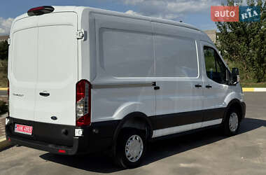 Грузовой фургон Ford Transit 2021 в 