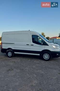 Грузовой фургон Ford Transit 2020 в 
