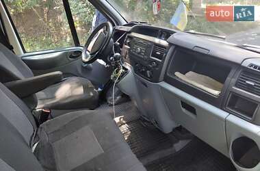 Грузовой фургон Ford Transit 2013 в 