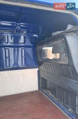 Вантажний фургон Ford Transit 2005 в 