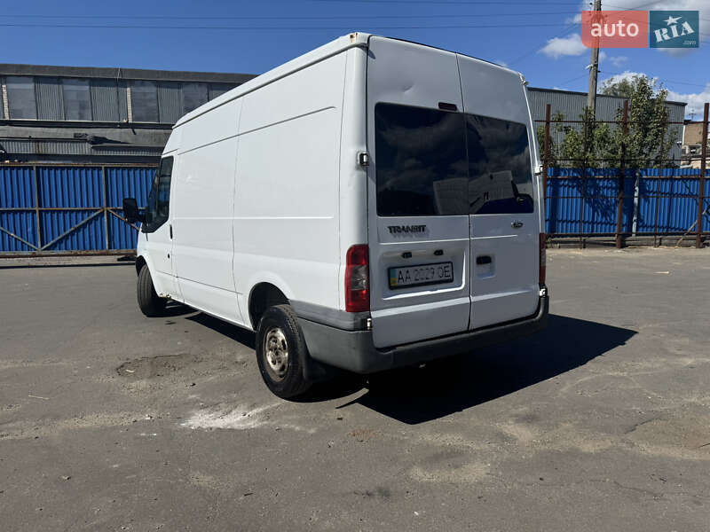 Грузовой фургон Ford Transit 2013 в Киеве