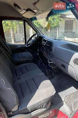 Грузопассажирский фургон Ford Transit 1999 в 