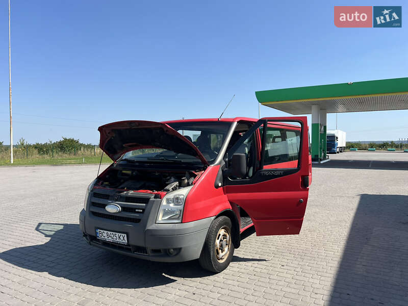Микроавтобус Ford Transit 2008 в Рава-Русской