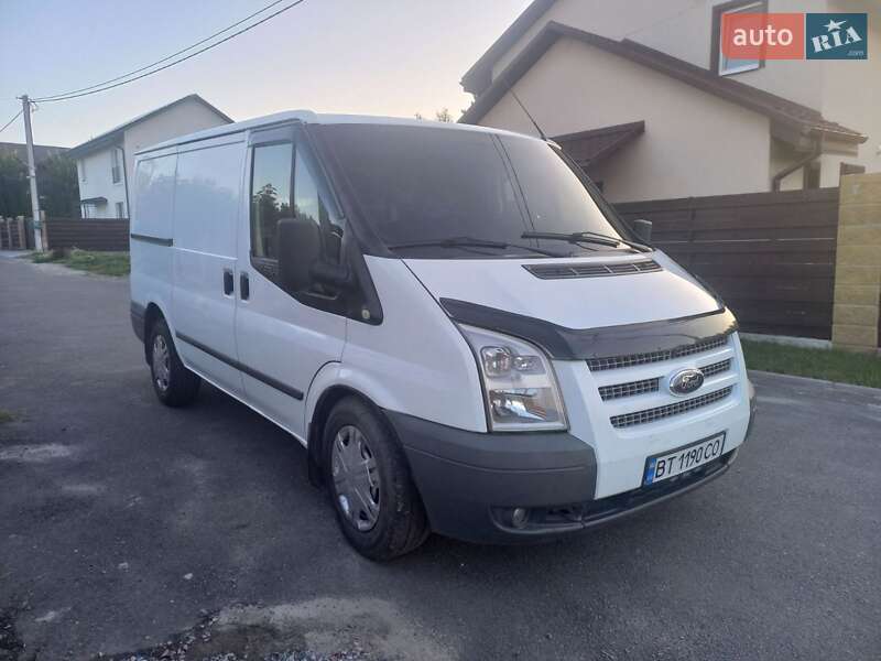 Грузовой фургон Ford Transit 2011 в 