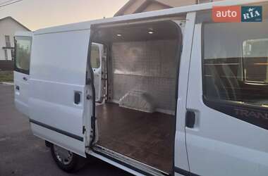 Грузовой фургон Ford Transit 2011 в 