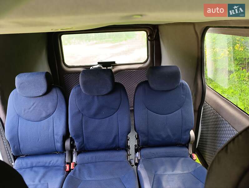 Грузопассажирский фургон Ford Transit 2000 в Боярке