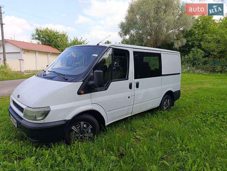 Грузопассажирский фургон Ford Transit 2000 в Боярке