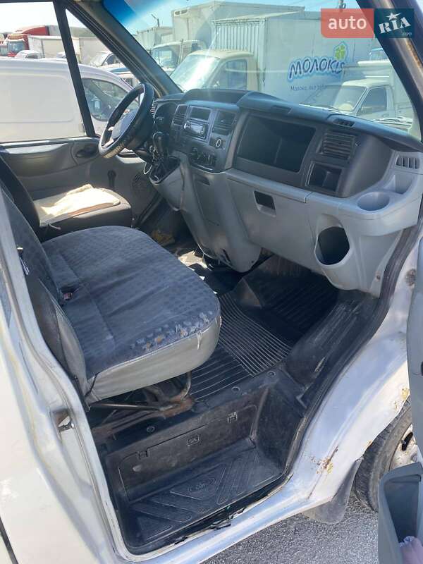 Грузопассажирский фургон Ford Transit 2007 в Тернополе