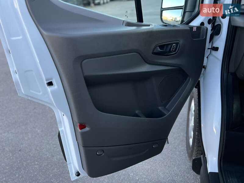 Грузовой фургон Ford Transit 2020 в Виннице
