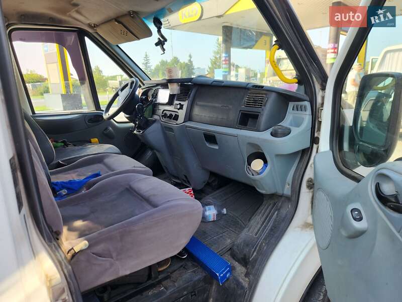 Грузопассажирский фургон Ford Transit 2007 в Черновцах фото 6 Грузопассажирский фургон Ford Transit 2007 в Черновцах