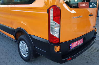 Микроавтобус Ford Transit 2019 в 