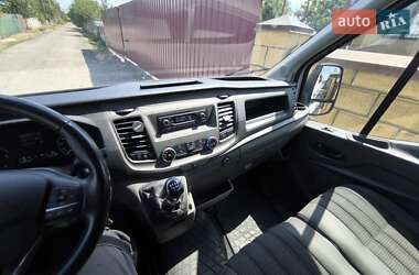 Вантажопасажирський фургон Ford Transit 2019 в 