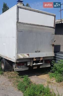 Грузовой фургон Ford Transit 2005 в 