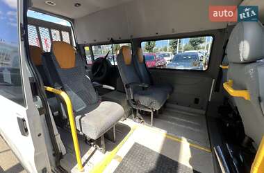 Минивэн Ford Transit 2013 в 