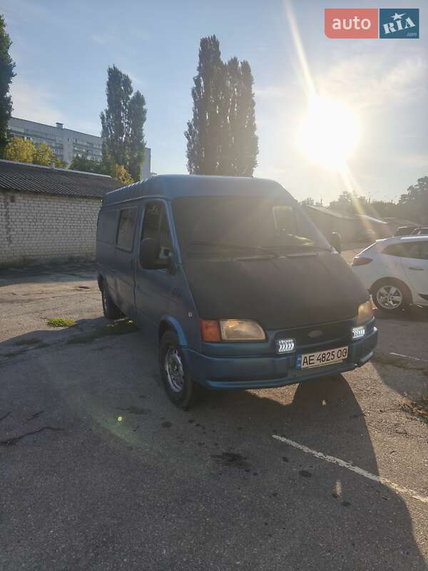 Грузовой фургон Ford Transit 1998 в Харькове фото 11 Грузовой фургон Ford Transit 1998 в Харькове